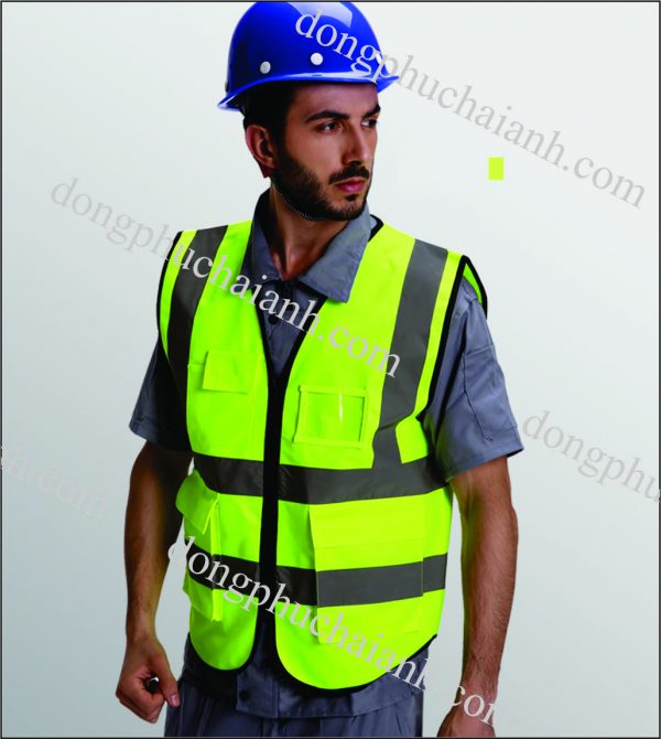 Chất lượng nguyên liệu là điều kiện bắt buộc với mỗi mẫu đồng phục áo gile bảo hộ lao động.