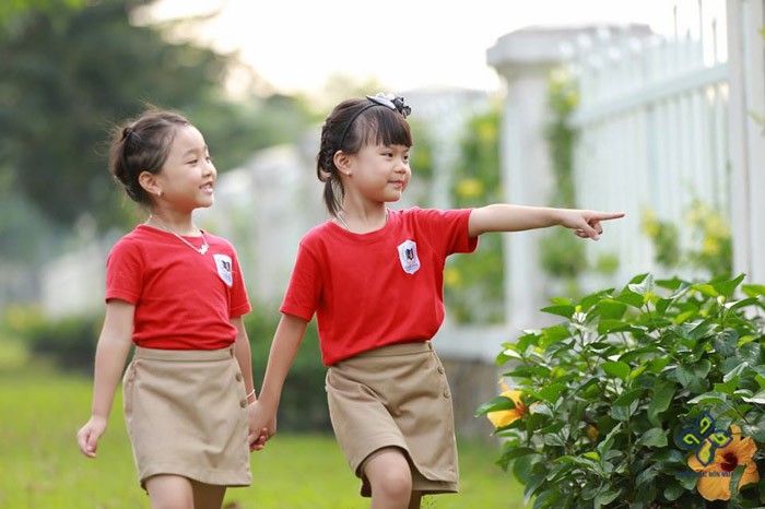 Áo đồng phục mầm non giúp các bé ý thức được trách nhiệm của mình