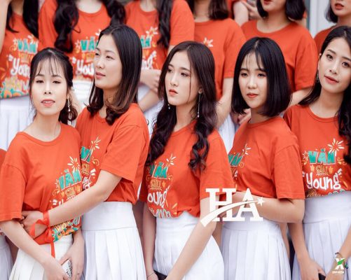 Mẫu áo lớp đẹp giúp lưu giữ lại những kỉ niệm học trò