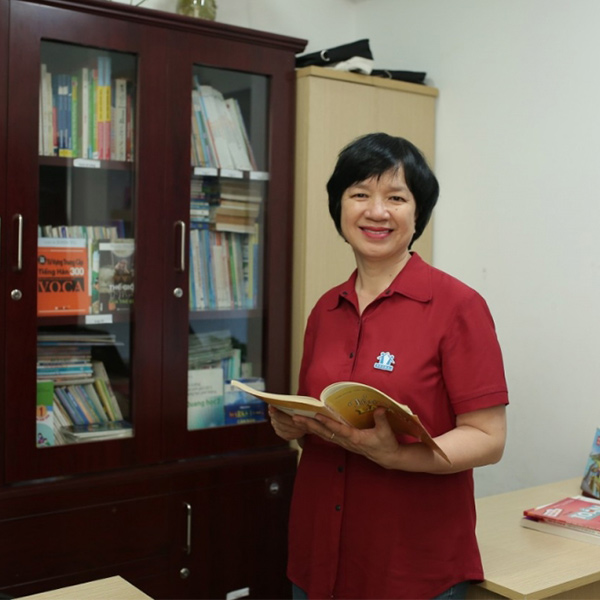 Giáo viên dạy văn online Trịnh Thu Tuyết