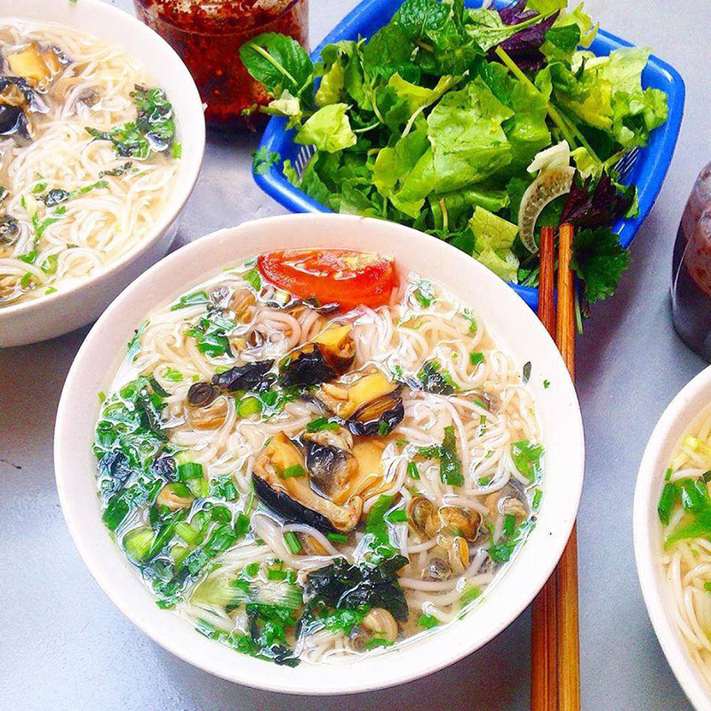 Bún ốc Hàng Chai – Địa chỉ quán ăn vặt ngon ở Hà Nội