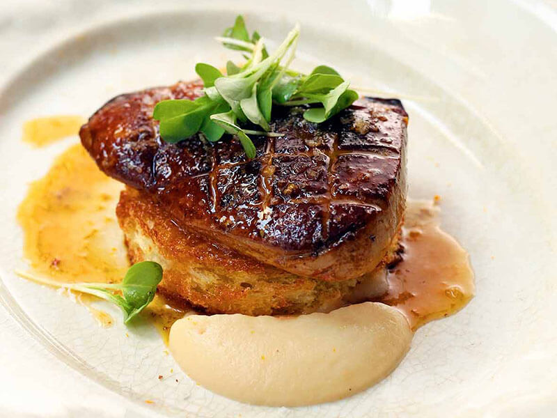 Foie gras (gan ngỗng béo) - món ăn đặc biệt trong nền ẩm thực Pháp