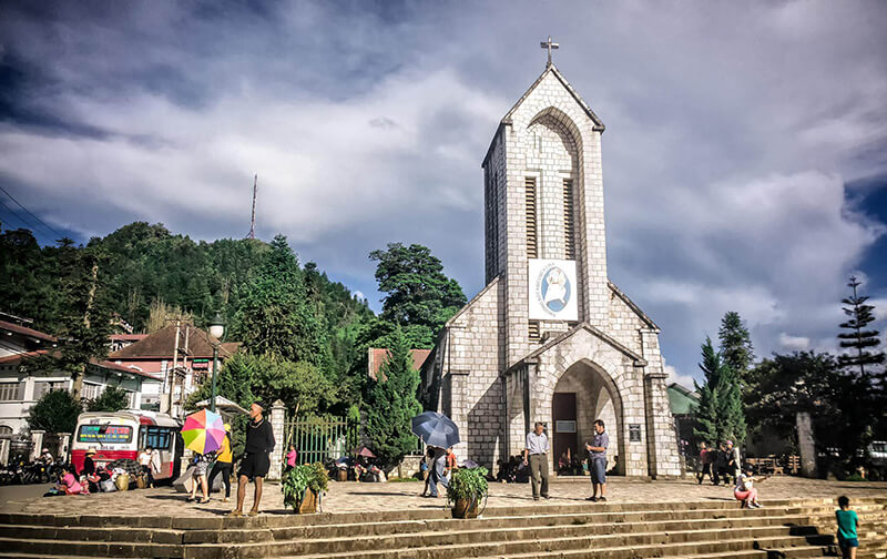 Nhà thờ đá Sa Pa - Địa điểm tham quan luôn thu hút khách du lịch
