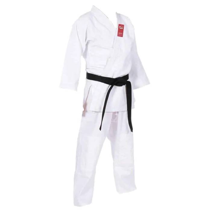 Mẫu võ phục karatedo màu trắng, thiết kế đơn giản