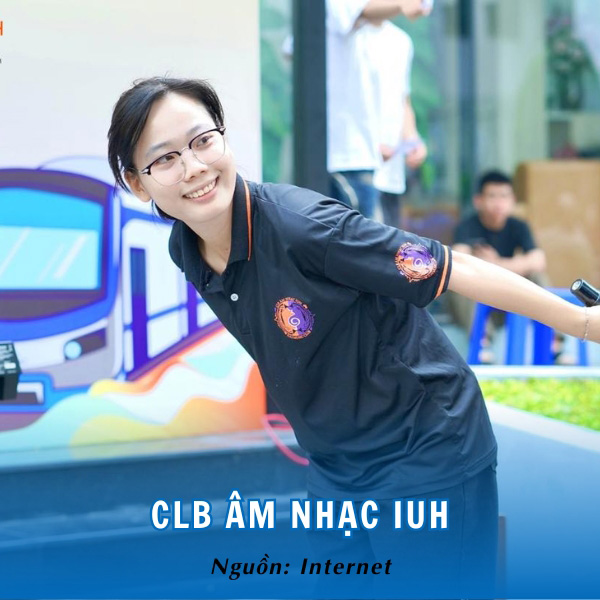 Đồng phục polo đen cá tính, chất ngầu CLB Âm Nhạc IUH