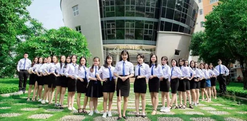 đồng phục buh đại học ngân hàng thành phố hồ chí minh