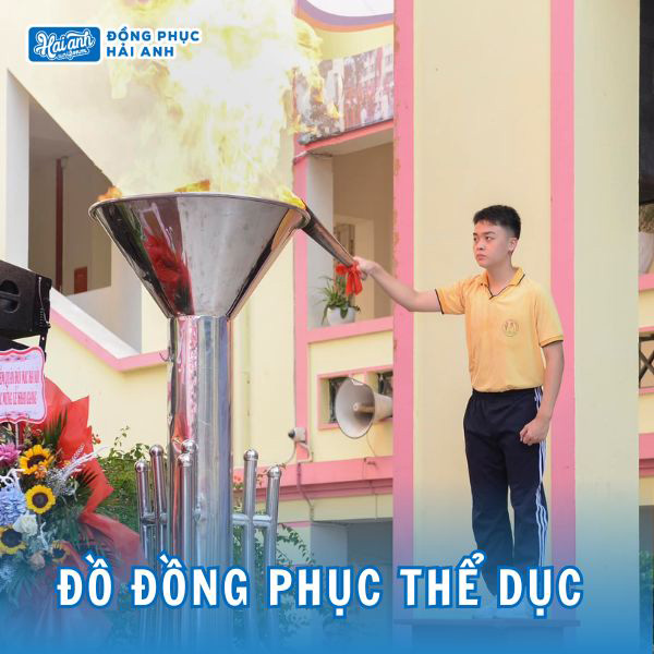 Đồ đồng phục thể dục THPT Đống Đa khỏe khoắn