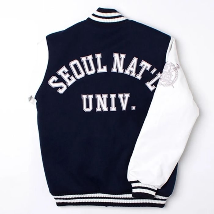 Đồng phục áo khoác đại học Seoul đem lại sự thoải mái, năng động