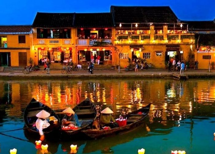 Phố Cổ Hội An địa điểm chụp ảnh nổi tiếng Việt Nam