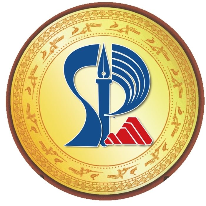 Logo trường nổi bật với sắc vàng làm nền, sắc xanh và đỏ ở giữa trung tâm logo