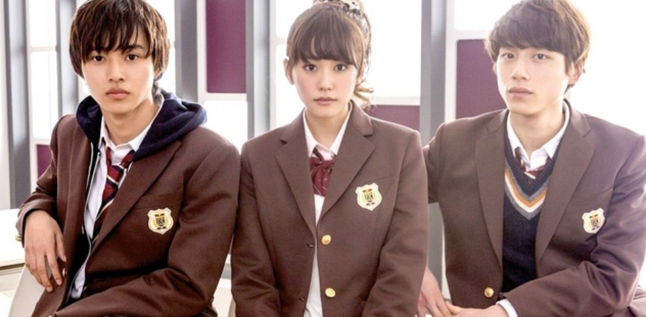 Đồng phục học sinh Nhật Bản với thiết kế đẹp ấn tượng