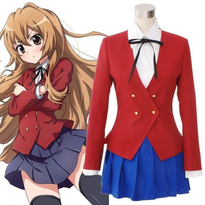 Đồng phục học sinh đến trường trong anime Toradora
