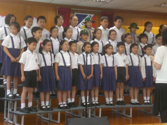 Mẫu đồng phục học sinh cấp 1 tại Hồng Kông