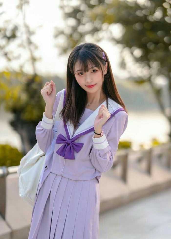 Đồng phục học sinh nữ Nhật Bản tông màu tím nhẹ nhàng
