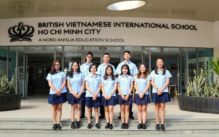 Quần áo học sinh trường Quốc Tế Anh Việt - BVIS