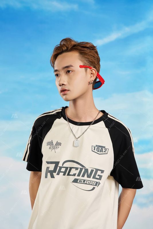 Mẫu Áo Lớp Polo Oversize Tay Raglan Màu Kem Cheese Phối Đen - Hình 5