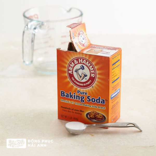 Baking soda là một cách vệ sinh áo nhanh, đơn giản