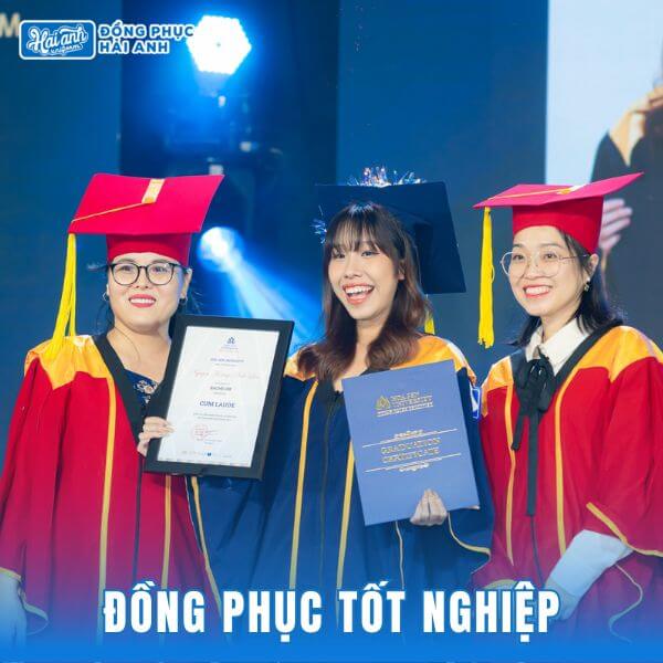 Mẫu đồng phục tốt nghiệp trường Hoa Sen