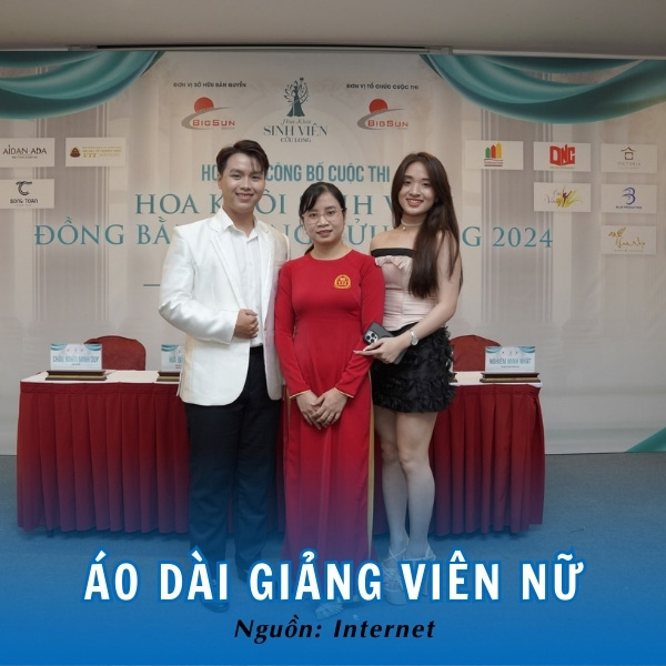 Đồng phục áo dài đỏ của giảng viên nữ