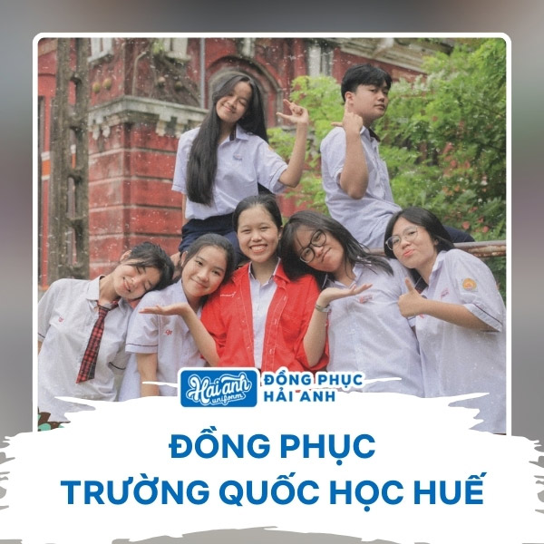 Đồng phục trường Quốc học Huế