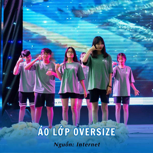 Áo đồng phục lớp oversize xanh lam hiện đại, trẻ trung